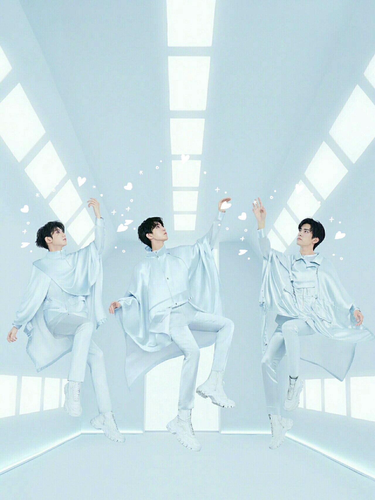 TFBOYS最新写真，青春风暴中的璀璨星光