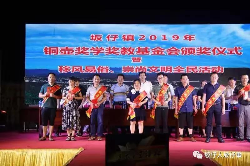 兴文在线招聘最新动态及自然美景探索之旅，寻找内心平和之地